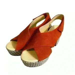 Chocolate Blu Gala platform slingback sandals size 7.5